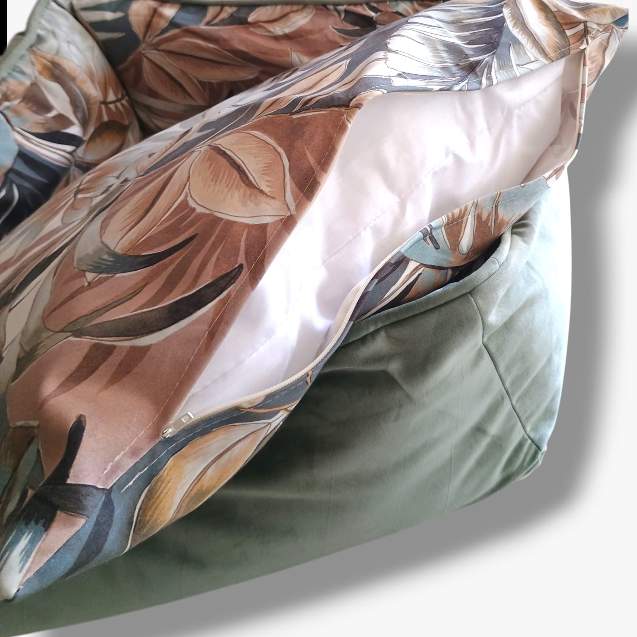 Cama hecha a mano 60x60 con tejidos de alta calidad